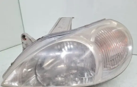 KIA Rio Headlight/headlamp 0K30A51020L