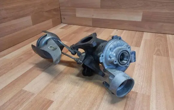 Mercedes-Benz C W204 Turbo A6510904080 54399700099 NA50186206