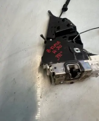 Mercedes-Benz B W245 Front door lock 1697202535