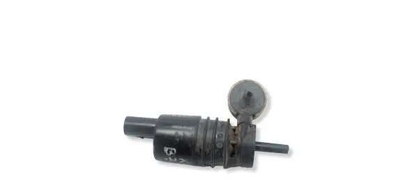 Volkswagen PASSAT B7 Windscreen/windshield washer pump 1K6955651