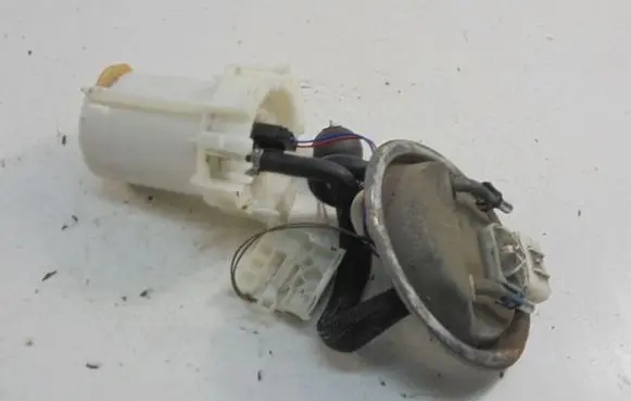 Opel Corsa C In-tank fuel pump 