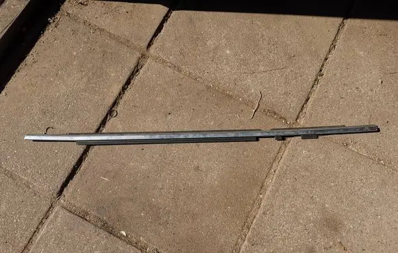 Volvo XC90 Rear door glass trim molding 30661285