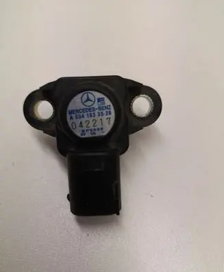 Mercedes-Benz C W203 Air pressure sensor A0041533328