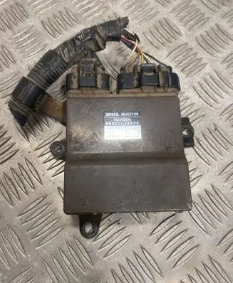 Toyota Avensis T220 Fuel injection control unit/module 8987120030 1310001041