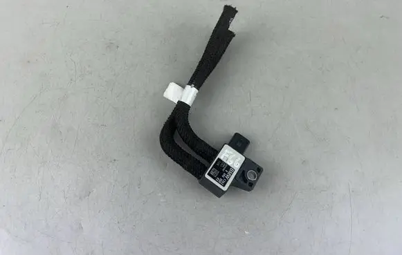Mini F66 Exhaust pressure sensor 8490050 9845456