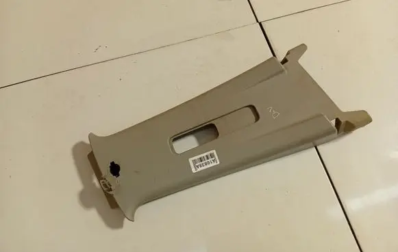 Opel Antara (B) pillar trim (top) 96630439