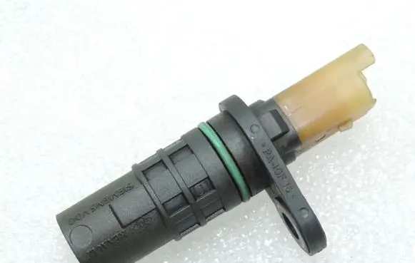 Nissan X-Trail T31 Crankshaft speed sensor