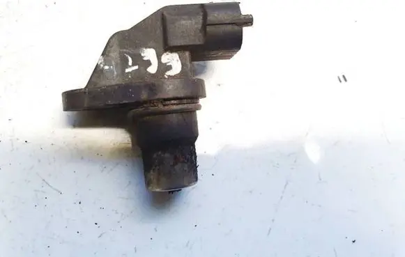 Toyota Yaris Camshaft position sensor 0281002406