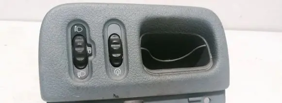 Renault Scenic II - Grand scenic II Headlight level height control switch 7700841235