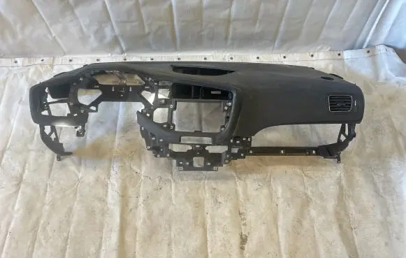 KIA Ceed Dashboard 84730A2000 A284591010 84530A2000