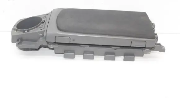 Toyota Prius+ (ZVW40) Armrest 5882347040