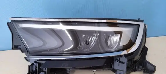 Headlight/headlamp