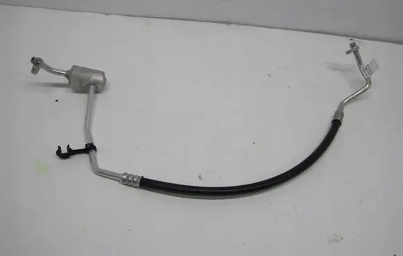 Peugeot Partner III Air conditioning (A/C) pipe/hose 9846545880