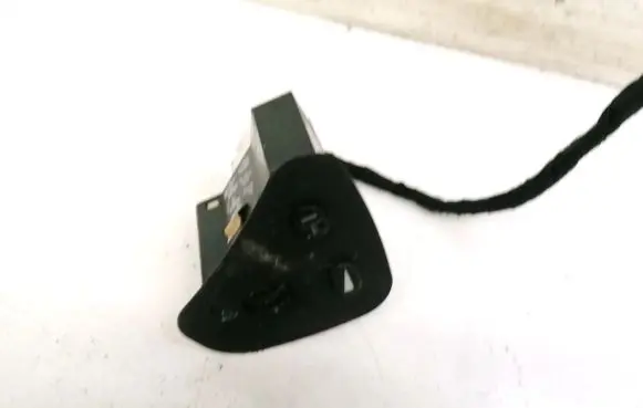 Headlight level height control switch