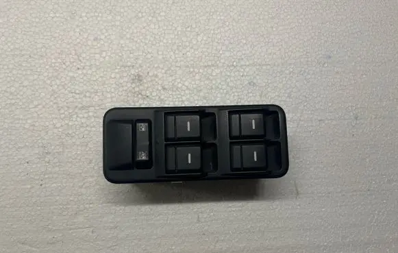 Land Rover Discovery 3 - LR3 Electric window control switch YUD501020PVJ 0507181