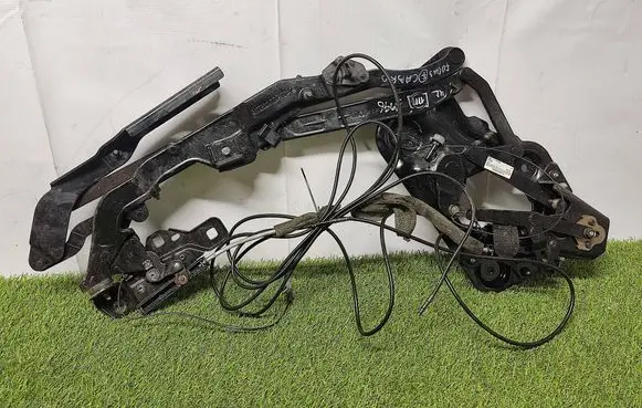 Ford Focus Convertible roof hinge 9411156 9410768E OAS9411156D06
