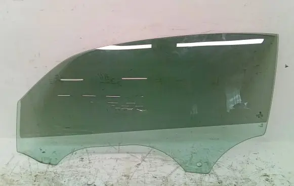 Volkswagen Beetle A5 Front door window/glass (coupe) 5C5845201 43R004582 E000266