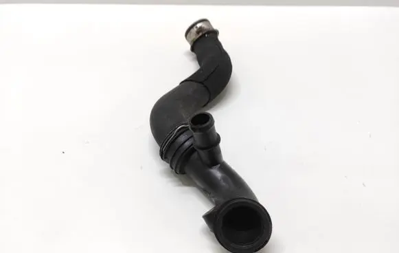 Mercedes-Benz E W212 Engine coolant pipe/hose A2125018282