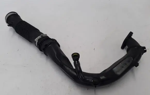 Dacia Sandero Air intake duct part 165769779R