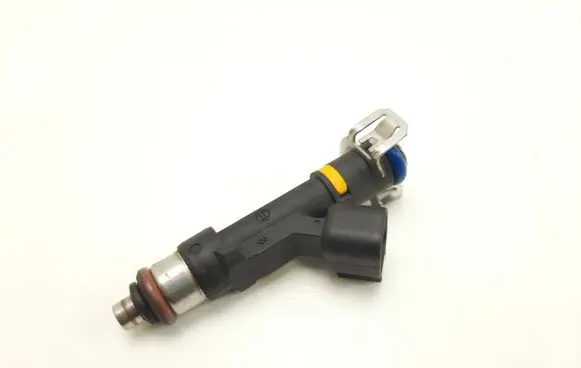 Mazda 6 Fuel injector 0280158103 4221105124802 6M8GBA