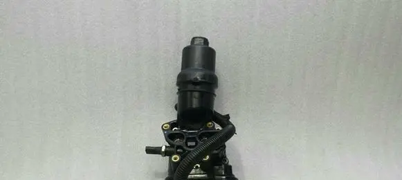 Audi A3 S3 8P Oil filter mounting bracket 06F115397D