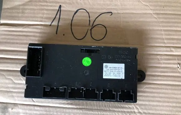 Volkswagen Golf VIII Air conditioning/heating control unit 3WA907007A