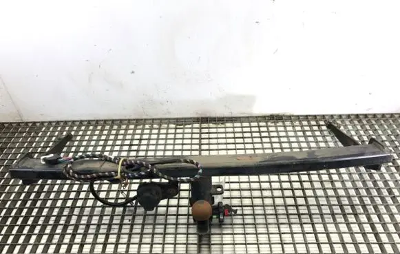 Volkswagen PASSAT B8 Tow bar 3G0092155A