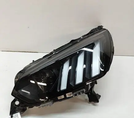 Peugeot 2008 II Headlight/headlamp 9841642280 S48020000