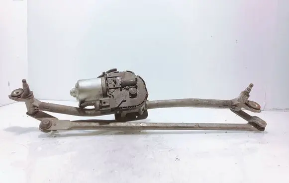 Audi A6 S6 C6 4F Front wiper linkage and motor 4F1955023B 3397020778