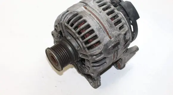 Audi A4 S4 B8 8K Generator/alternator 03G903016E