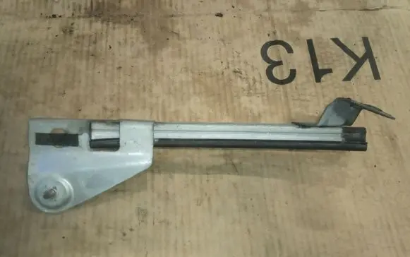 Peugeot 508 Rear door windshield rail 968874538002