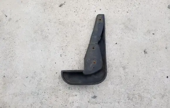 Nissan Almera Tino Front mudguard HT540