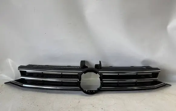 Volkswagen Touran III Front bumper upper radiator grill 5TA853653