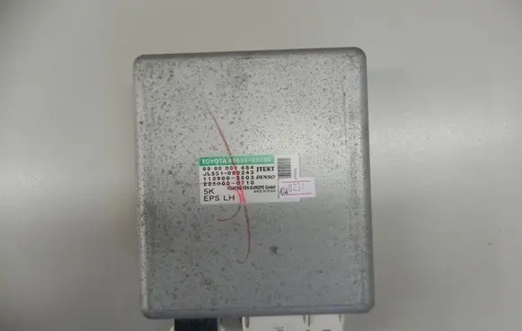 Toyota Avensis T270 Power steering control unit/module 8965005080