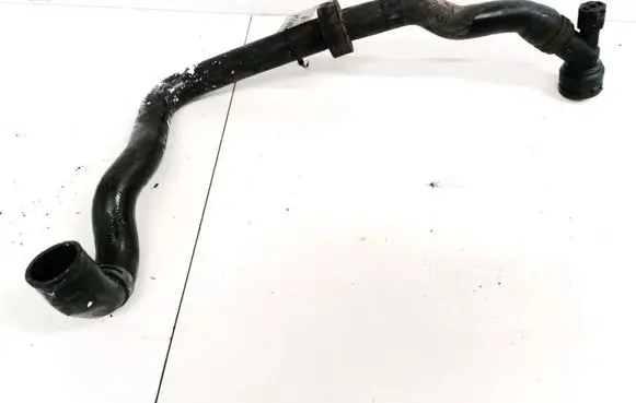 Skoda Fabia Mk1 (6Y) Engine coolant pipe/hose