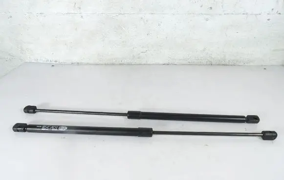 Audi A3 S3 8V Shock absorber/damper mounting bracket 