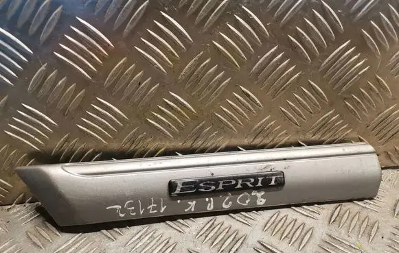 Mercedes-Benz C W202 Fender grill 2026907962