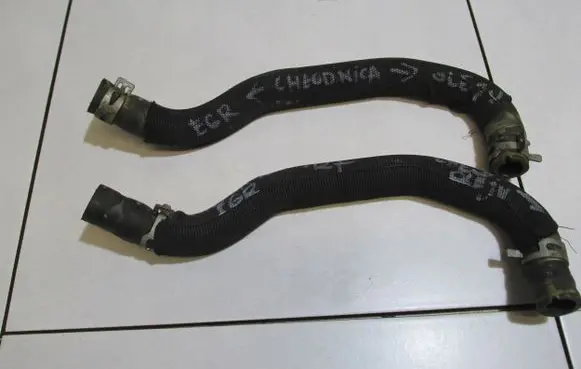 Ford Kuga II Water pump