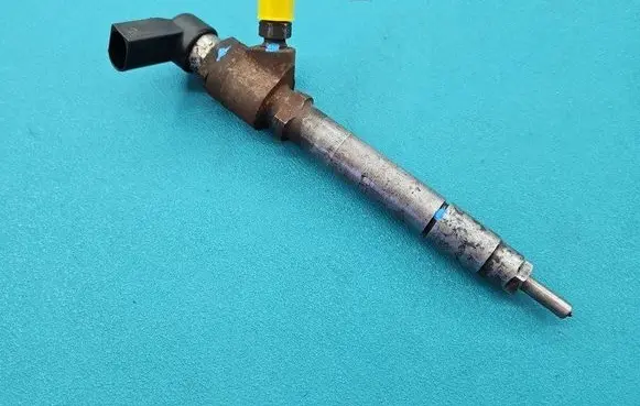 Jaguar XF X250 Fuel injector 5U3Q-9K546-AA IMPRK1425748
