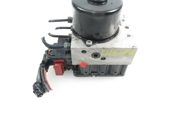 Peugeot 206 ABS Pump 962862638B 9630135080