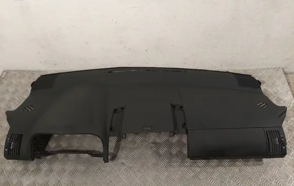 Toyota Corolla Verso AR10 Dashboard 553020F011B0 553020F010