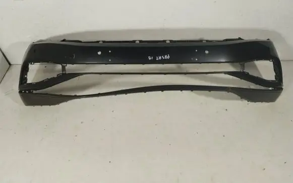 Volkswagen PASSAT B8 Front bumper 3G0807221E