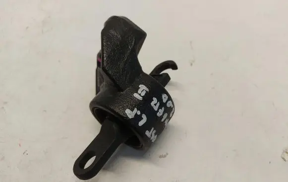 Ford Ranger IV Front splash guards bracket 