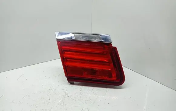 BMW 7 F01 F02 F03 F04 Tailgate rear/tail lights 7182205