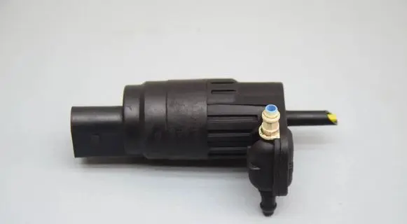 Volkswagen Golf VI Windscreen/windshield washer pump 1K6955651