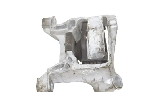 Mazda 6 Engine mount bracket KD6239060A