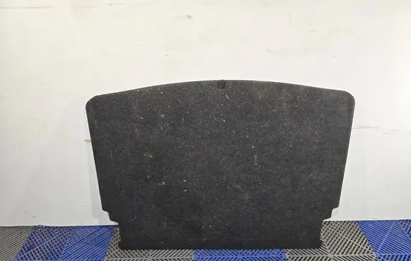 Trunk/boot floor carpet liner