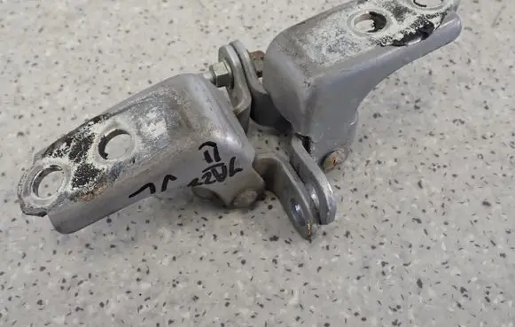 Honda Jazz Front door hinge set 
