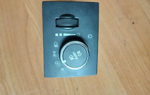Jeep Grand Cherokee Light switch P68029275AC