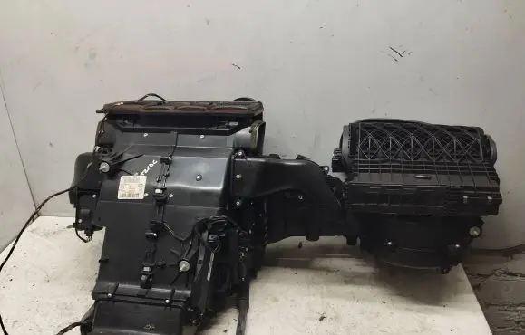 Mercedes-Benz ML W164 Interior heater climate box assembly 982522N12 929556E 50238